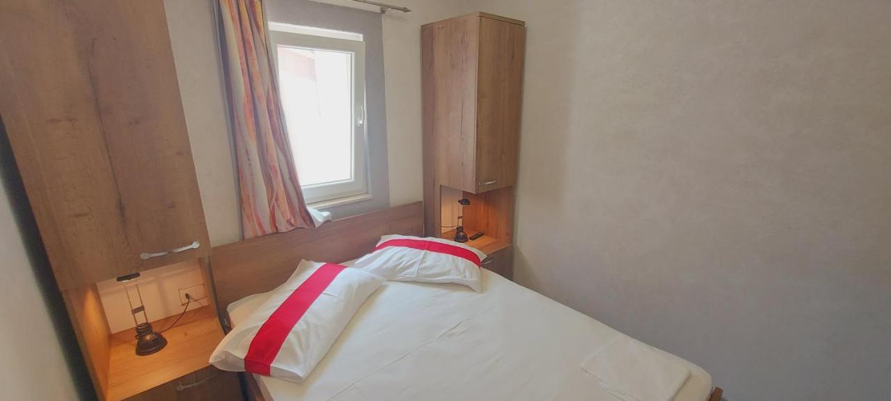 Apartmani Andrija Živogošće Dış mekan fotoğraf
